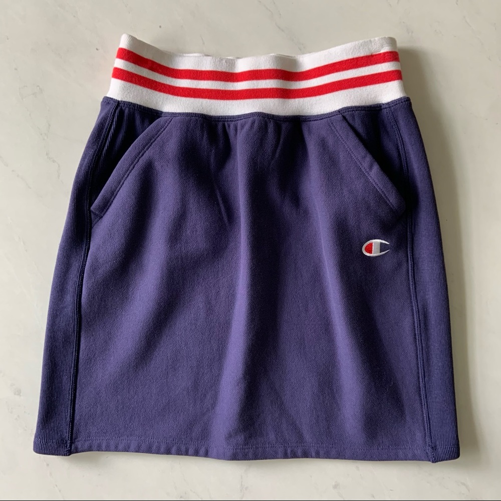 Authentic Champion Skirt w/ pockets | Size S